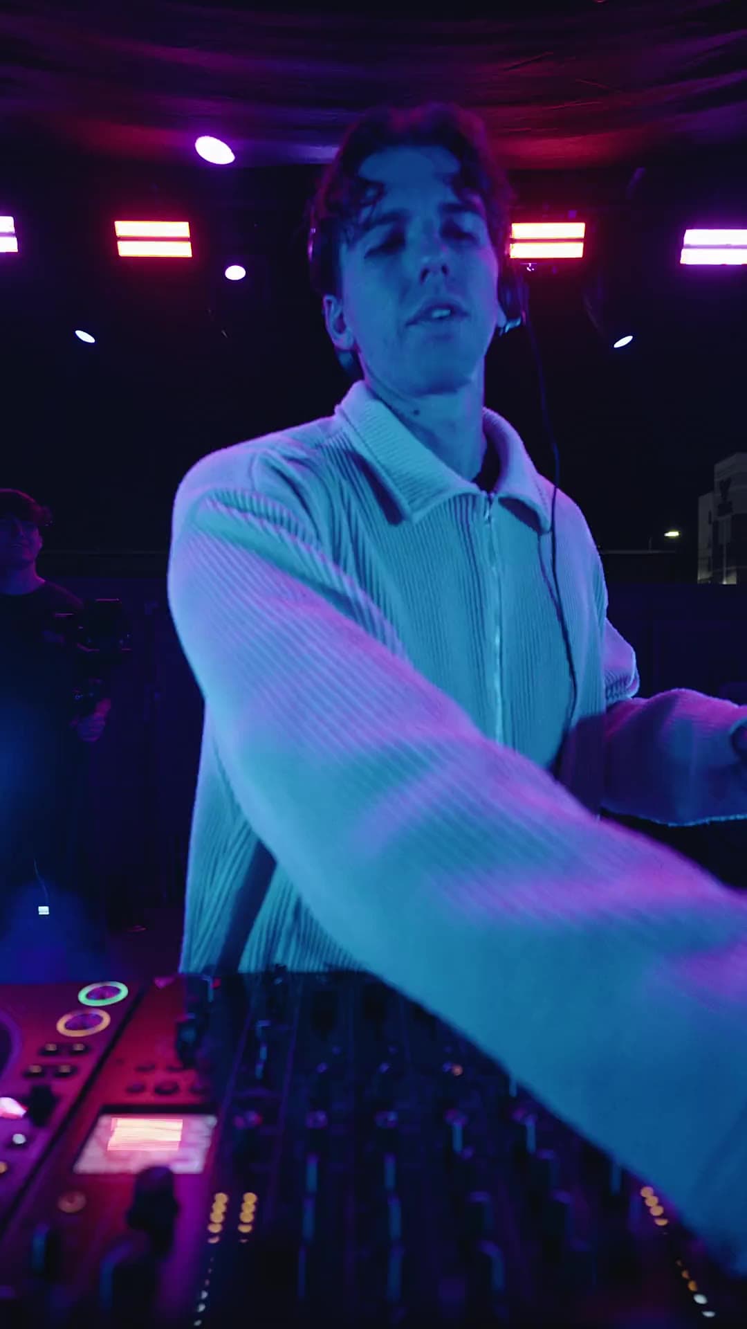 Josh Baker - The Maidstone — clip 7