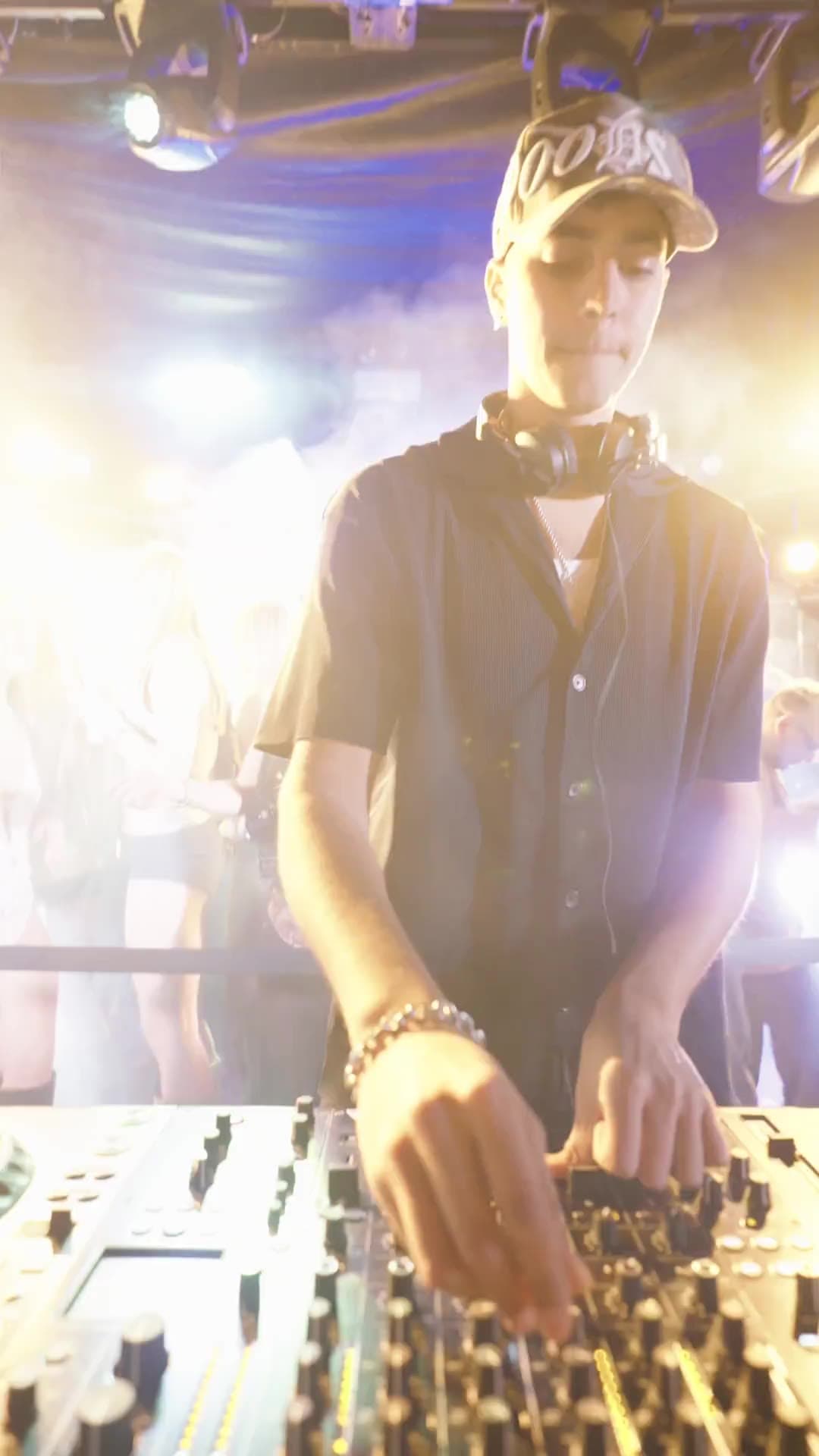 Omar+ - The Maidstone — clip 2